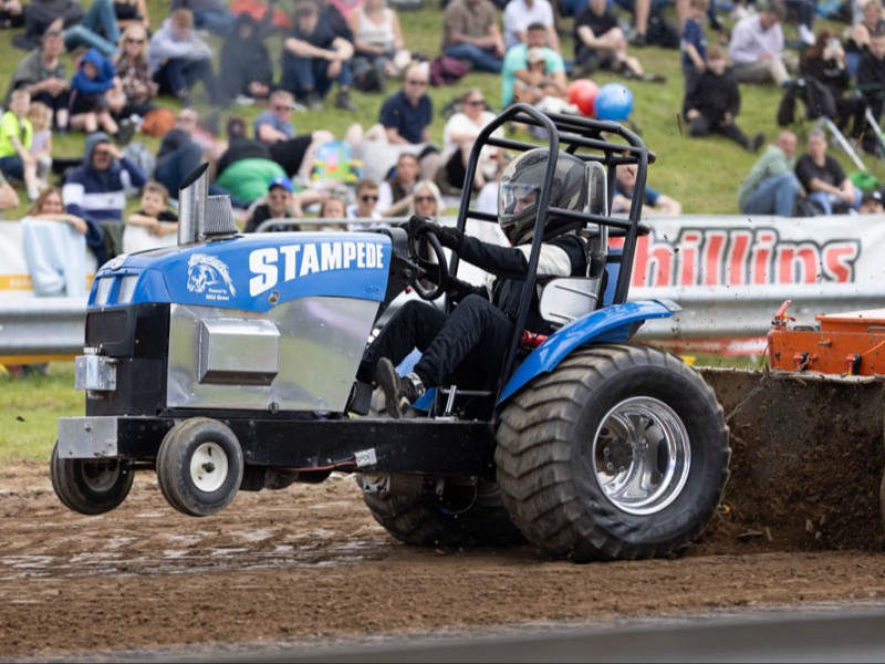 Round one: Scorton sets the bar high